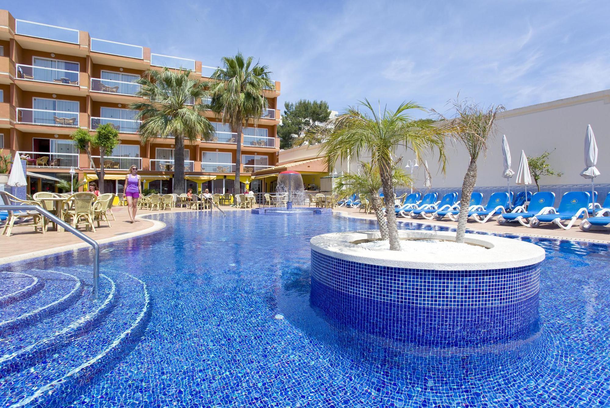 Apartahotel Y