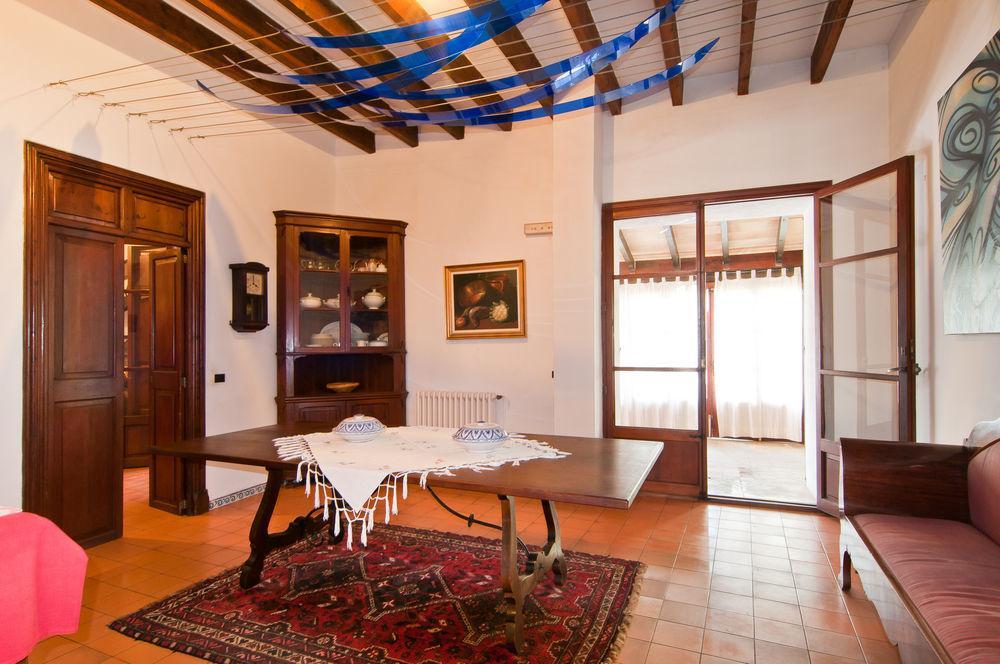 Hotel Leon De Sineu (Mallorca)