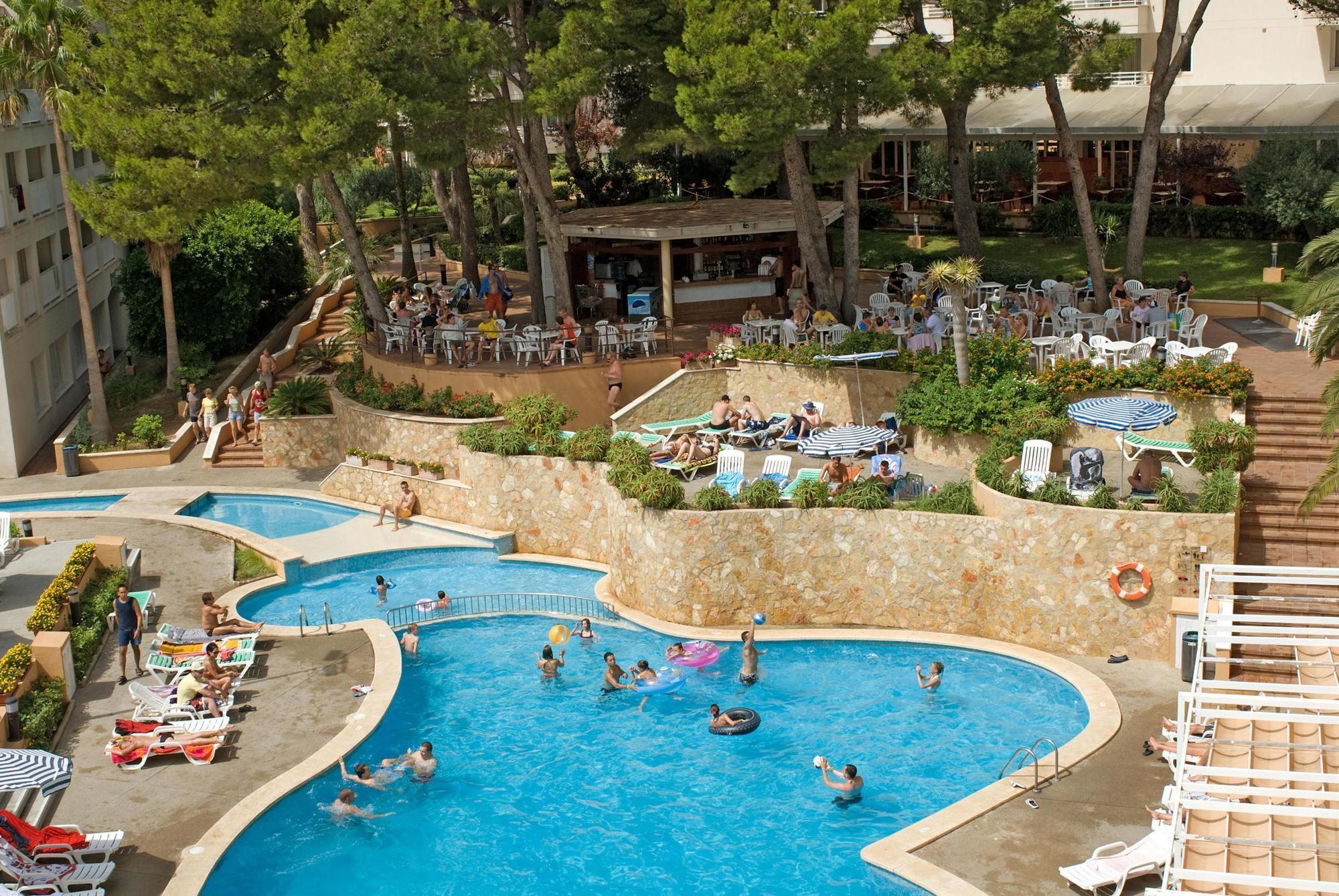 O7 Club Cala Ratajda Hotel 3*
