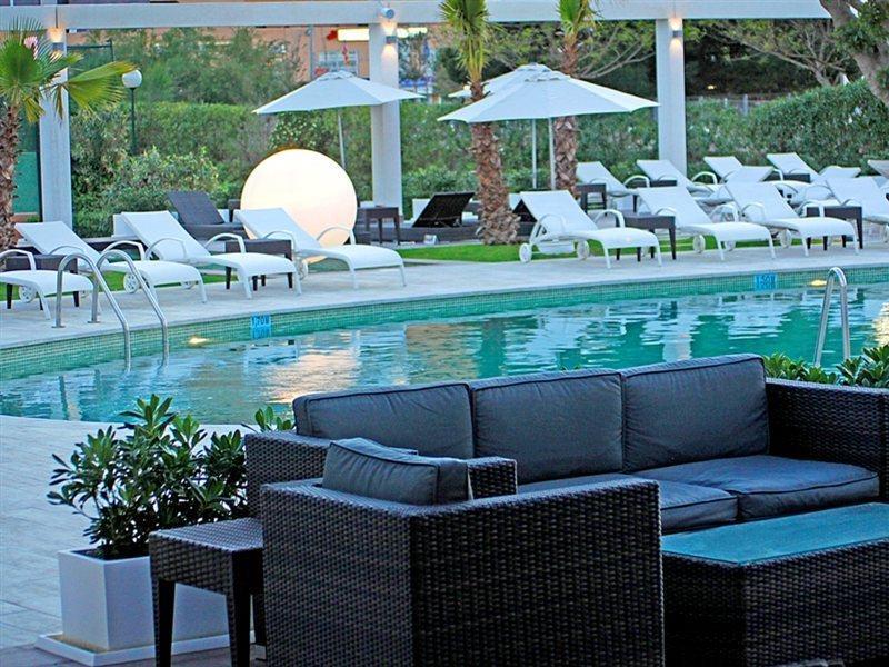 Bg Caballero Hotel