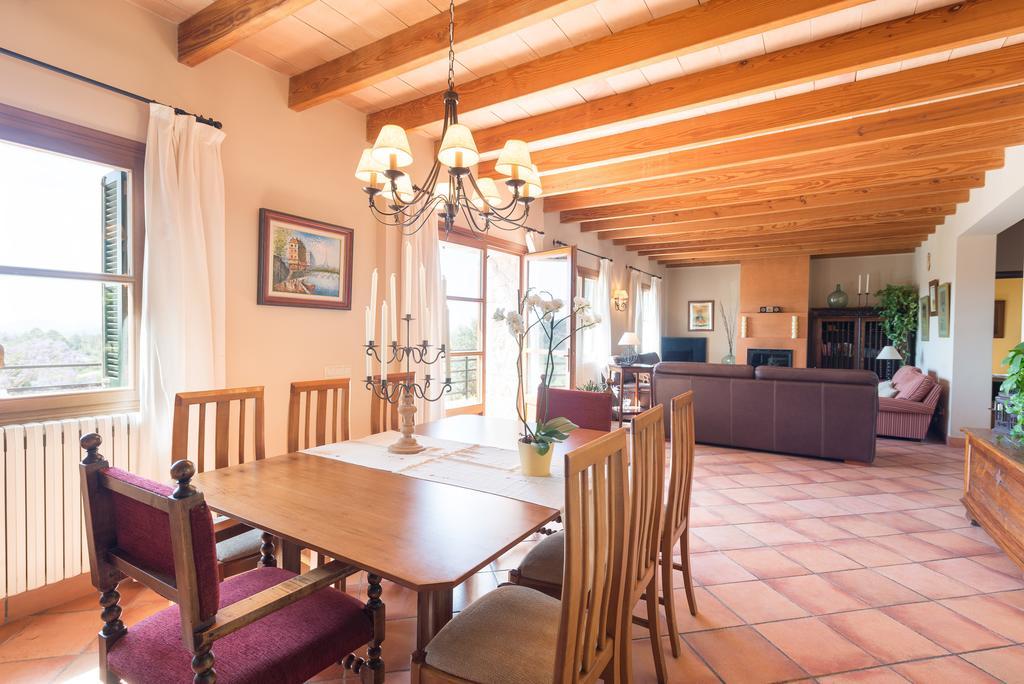 Villa Es Pinar *