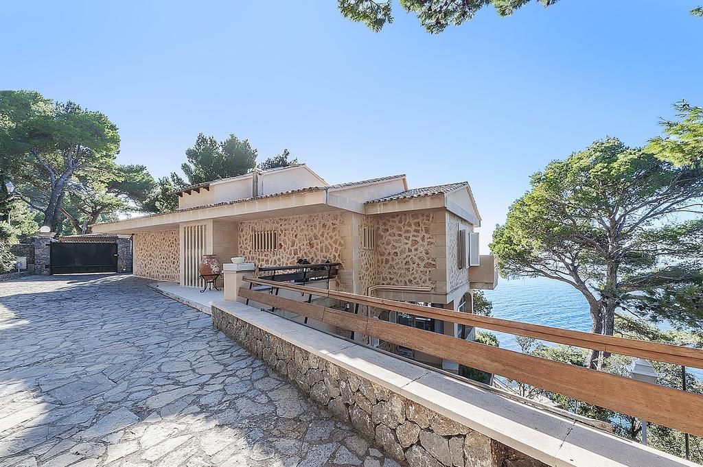 Miramar Villa