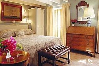 Hotel Scott's Binisalem