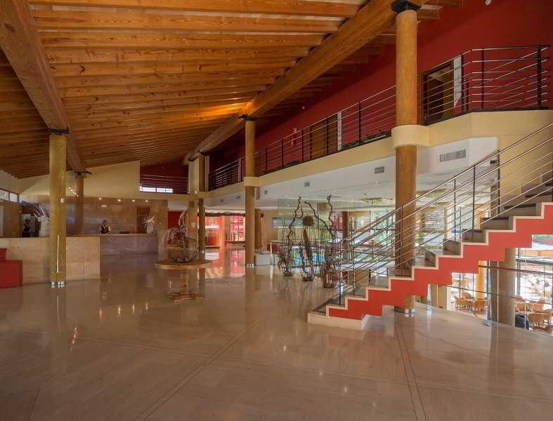Illot Park & Hotel 4*