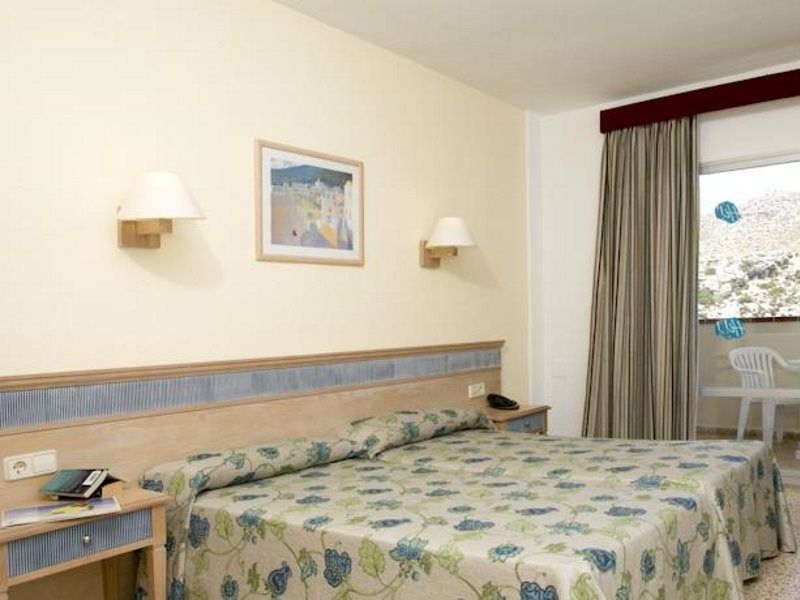 Hotel Globales Simar