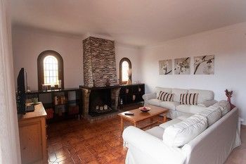 Can Antonia Dotze Villa