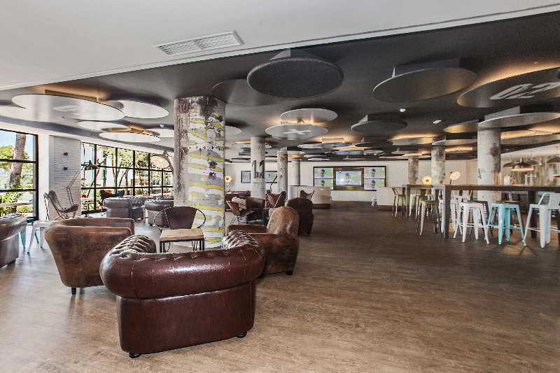 Hotel Fergus Pax