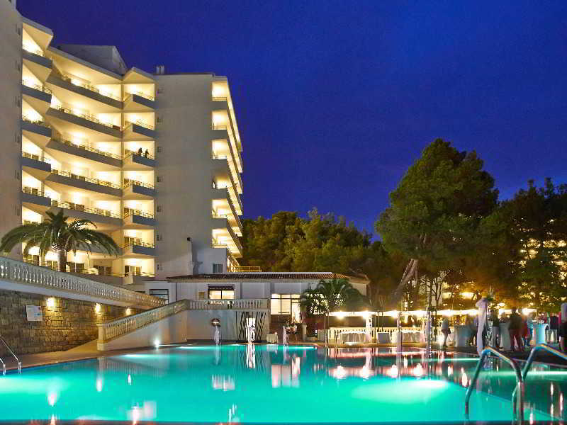 Hotel Fergus Pax