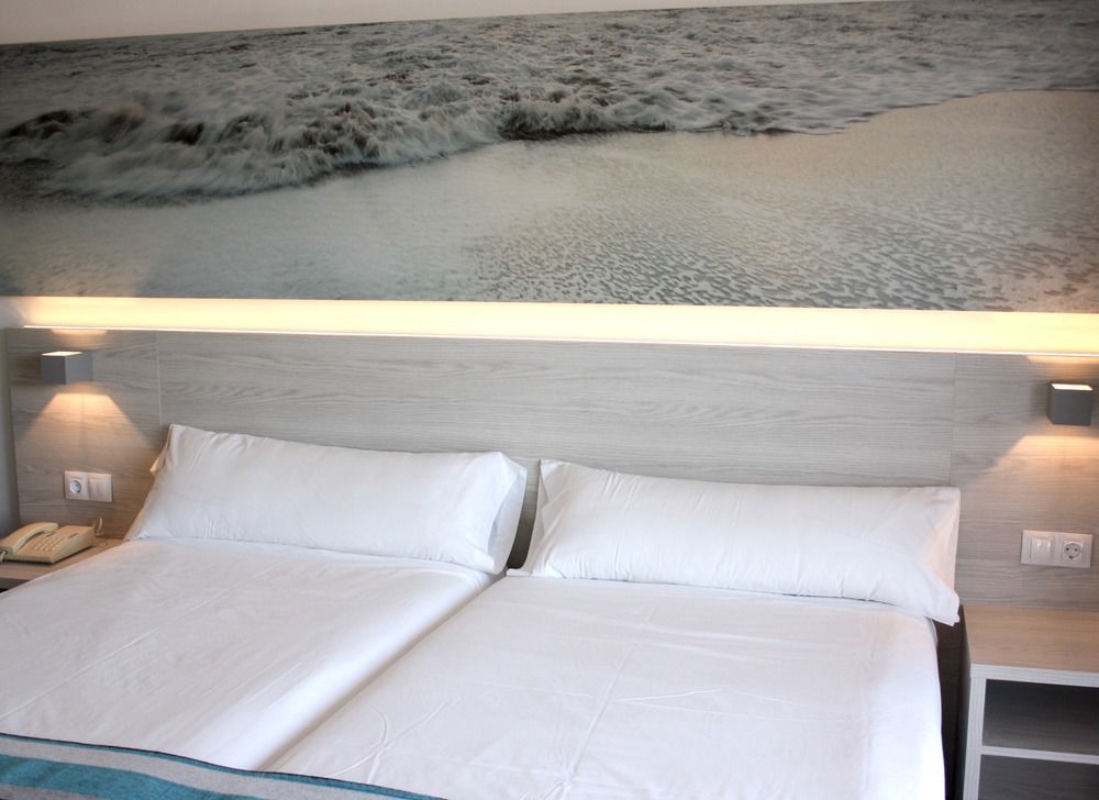 Welikehotel Fenix 4* El Arenal (Mallorca)