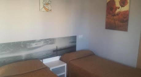 Raxa Hotel 2*