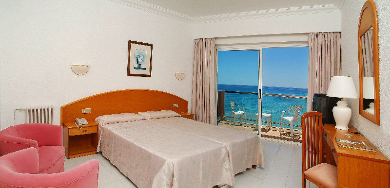 Clumba Hotel
