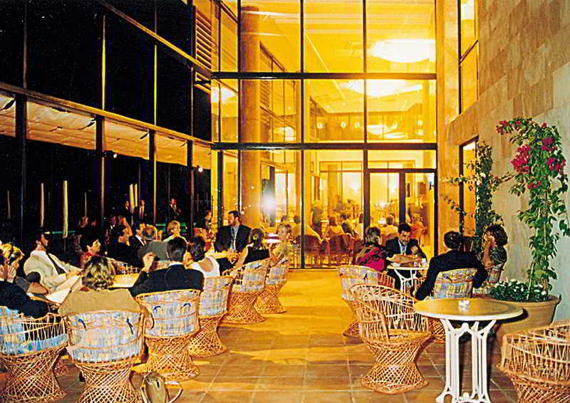 Illot Park & Hotel