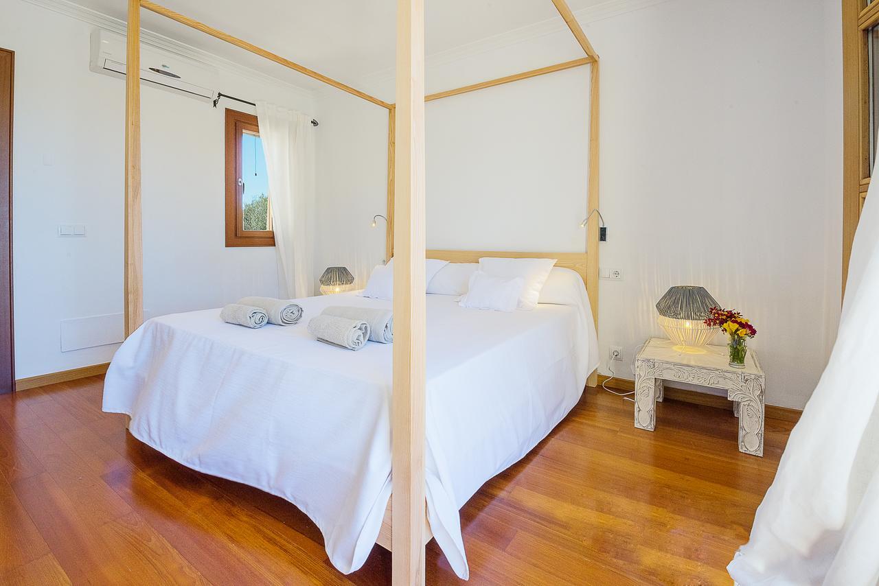 Luxury Ses Quaranta *