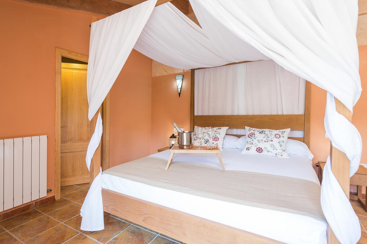 - Sa Parellada Hotel 4*