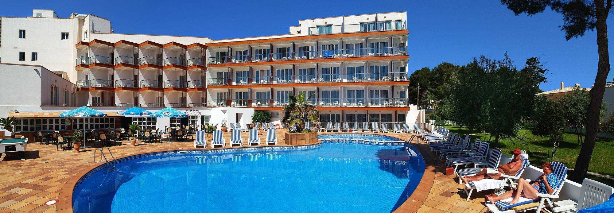 Clumba Hotel 3*