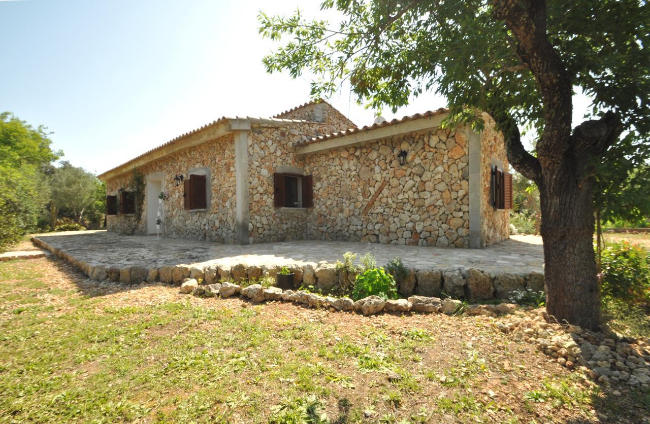 Can Barrera Country house *