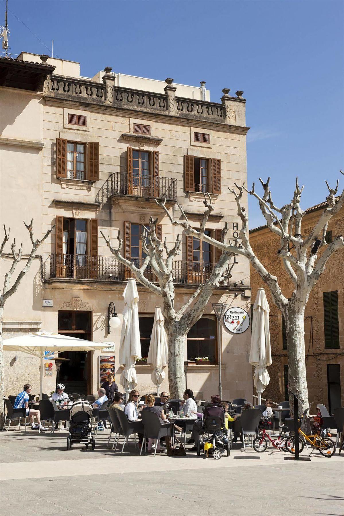 Juma Historic Hotel 3*