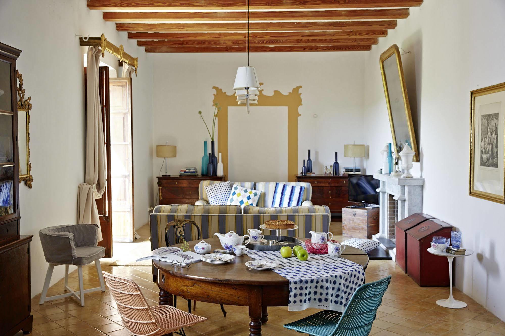 Oliver Moragues Grandhouse & Vineyard