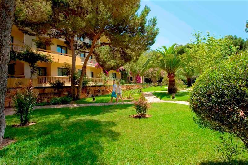 Illot Park & Hotel 4*