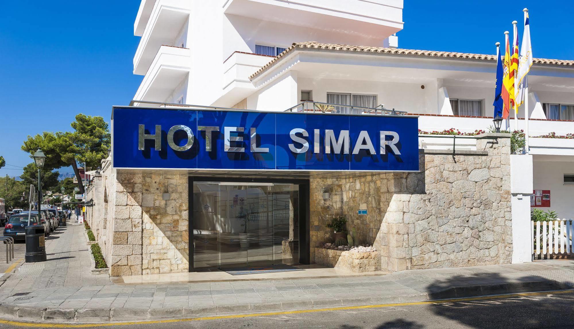 Globales Simar Cala de Sant Vicenc