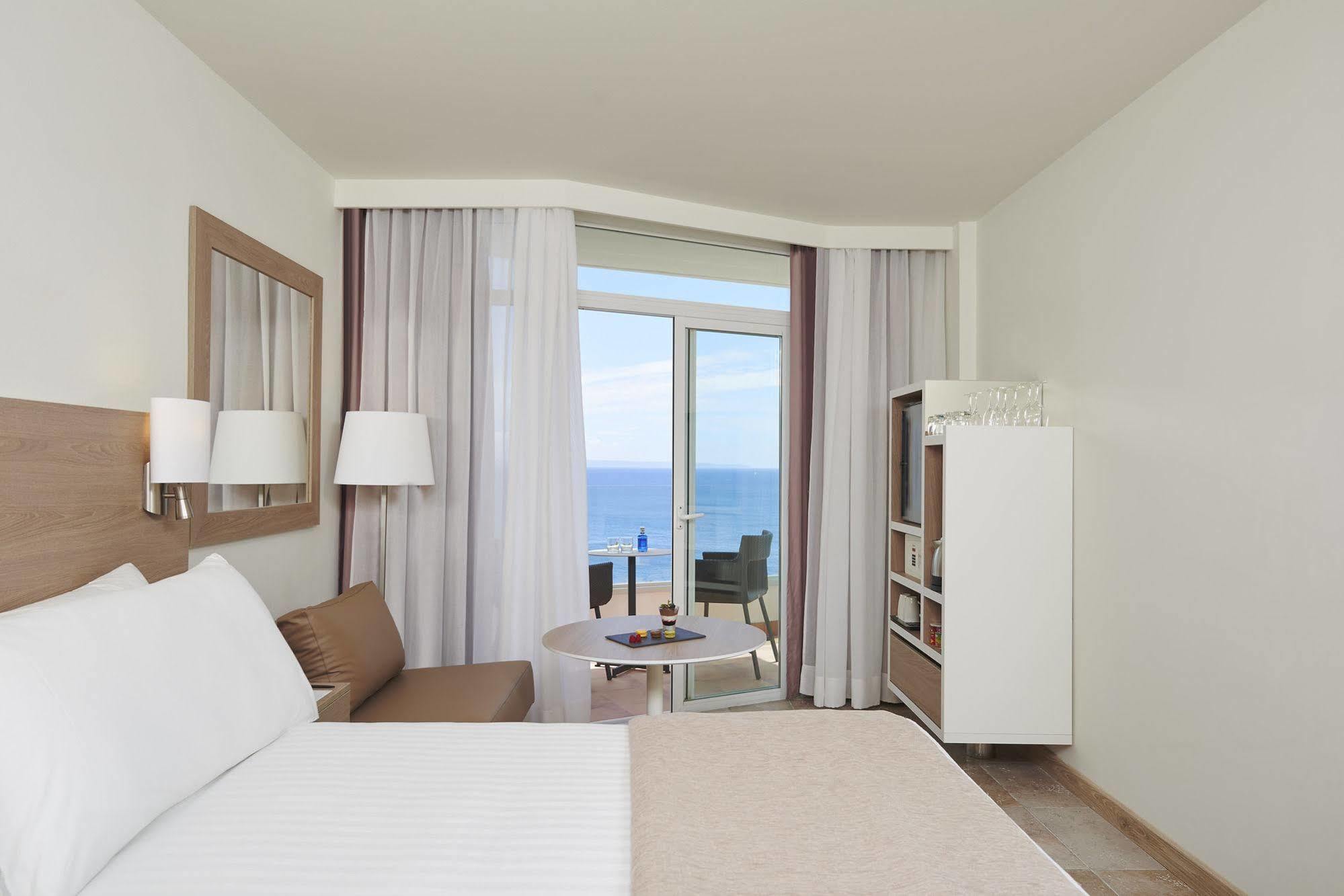 Melia Antillas Calvia Beach