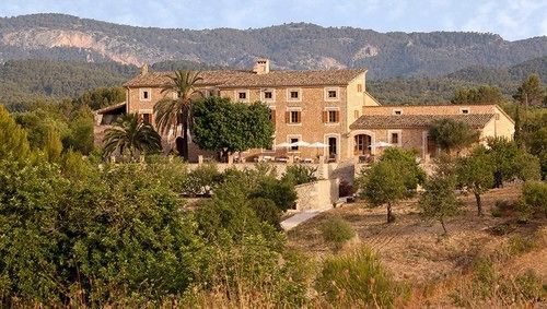 Estades 4*