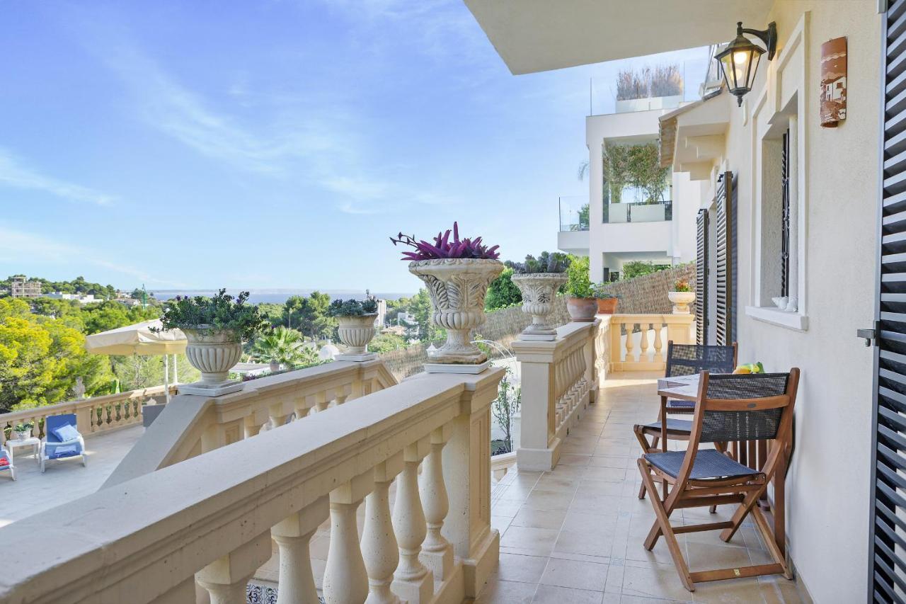 Villa Maria Portals Nous, By Priority