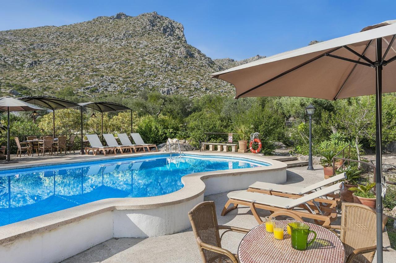 Cuarterades Villa *