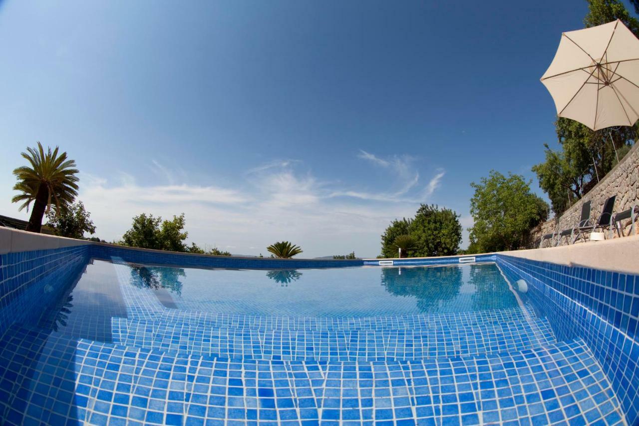 Putxet Villa