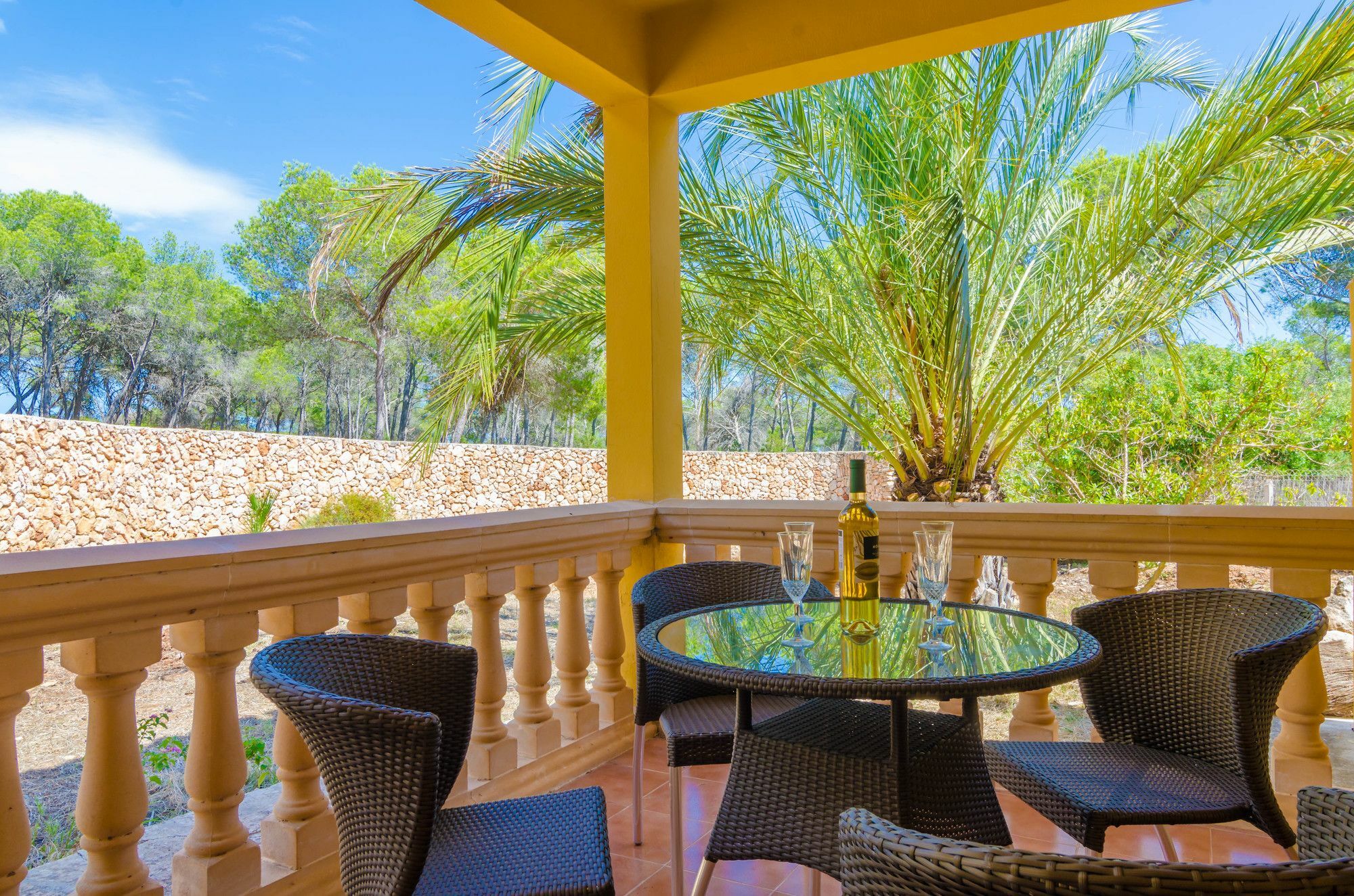 Del Mar Mondrago Chalet