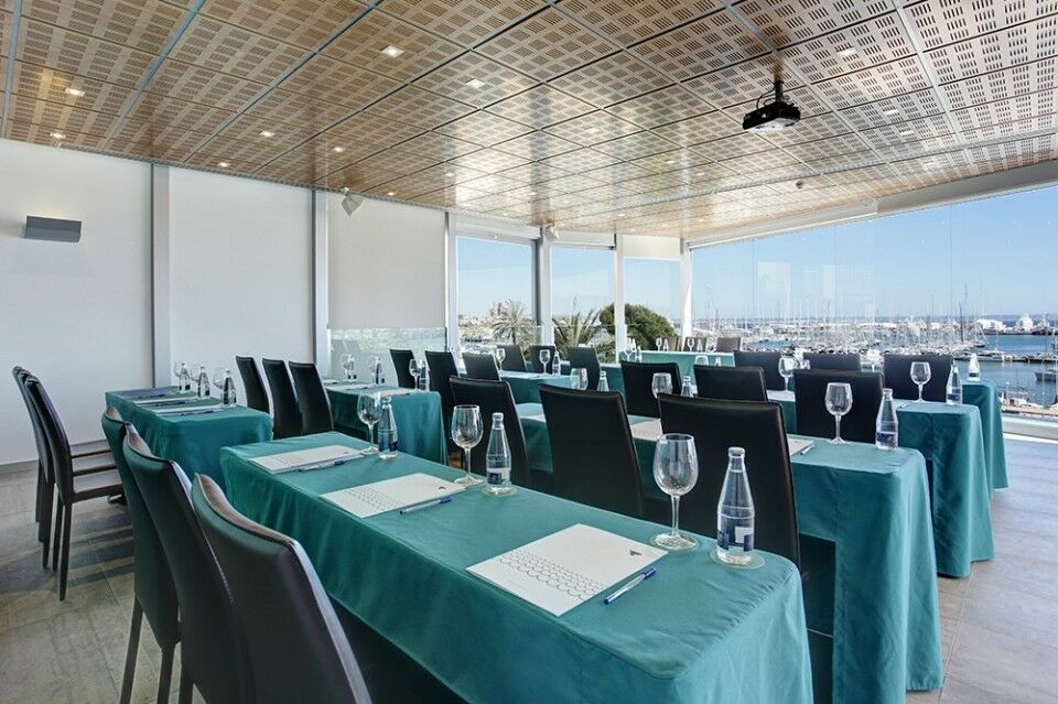 Hotel Costa Azul 4*