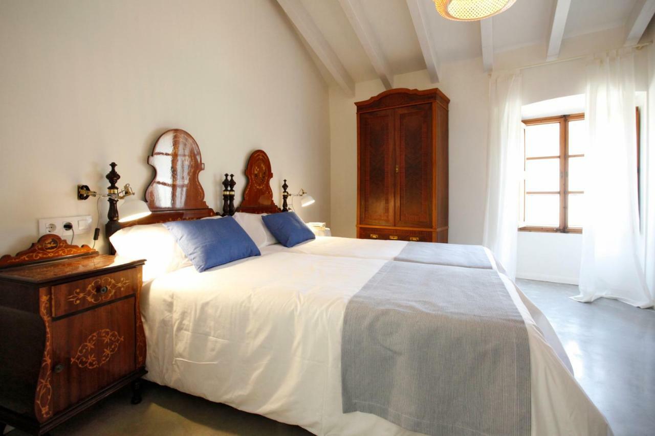 Ca Sa Tieta Hotel 3*
