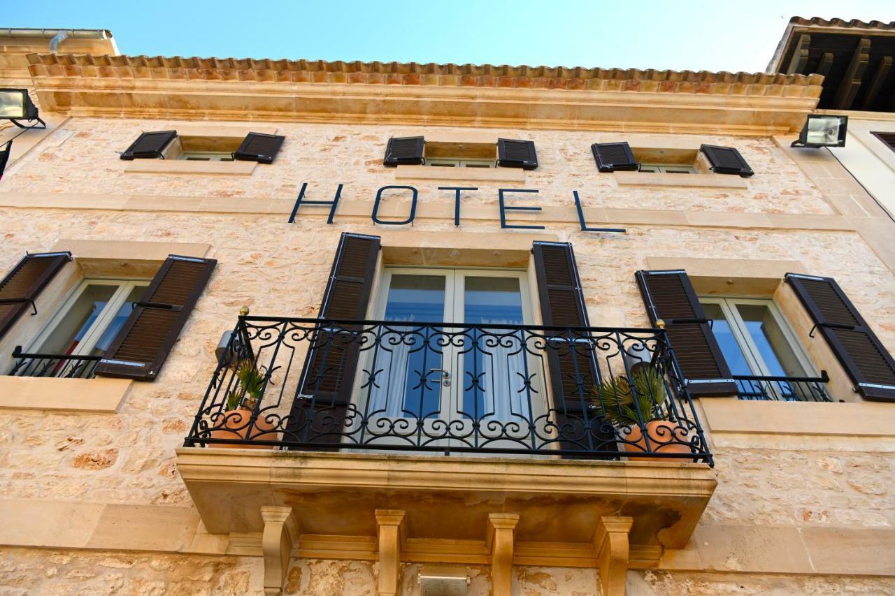 Stadthotel * Santanyi