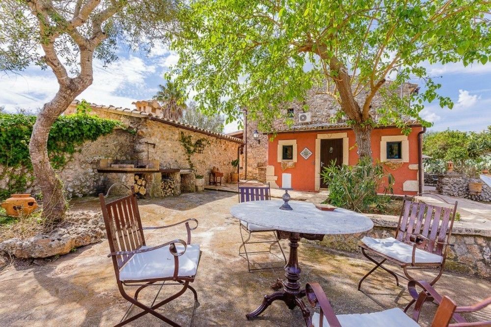 Villa Son Regalat Llubí