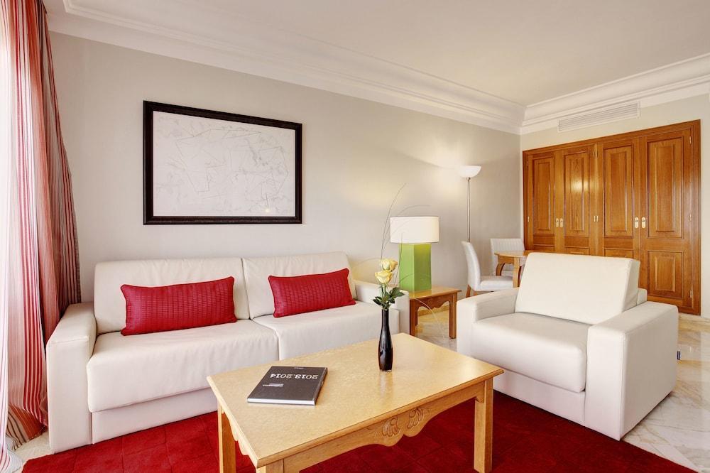Grupotel Parc Natural & 5*
