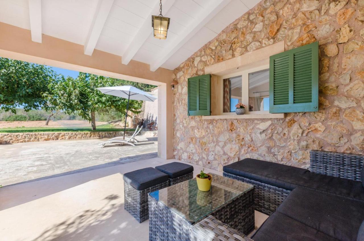 Sitjar Villa Porreras