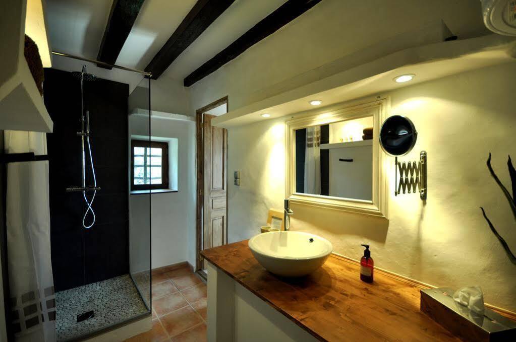 Son Boronat Hotel