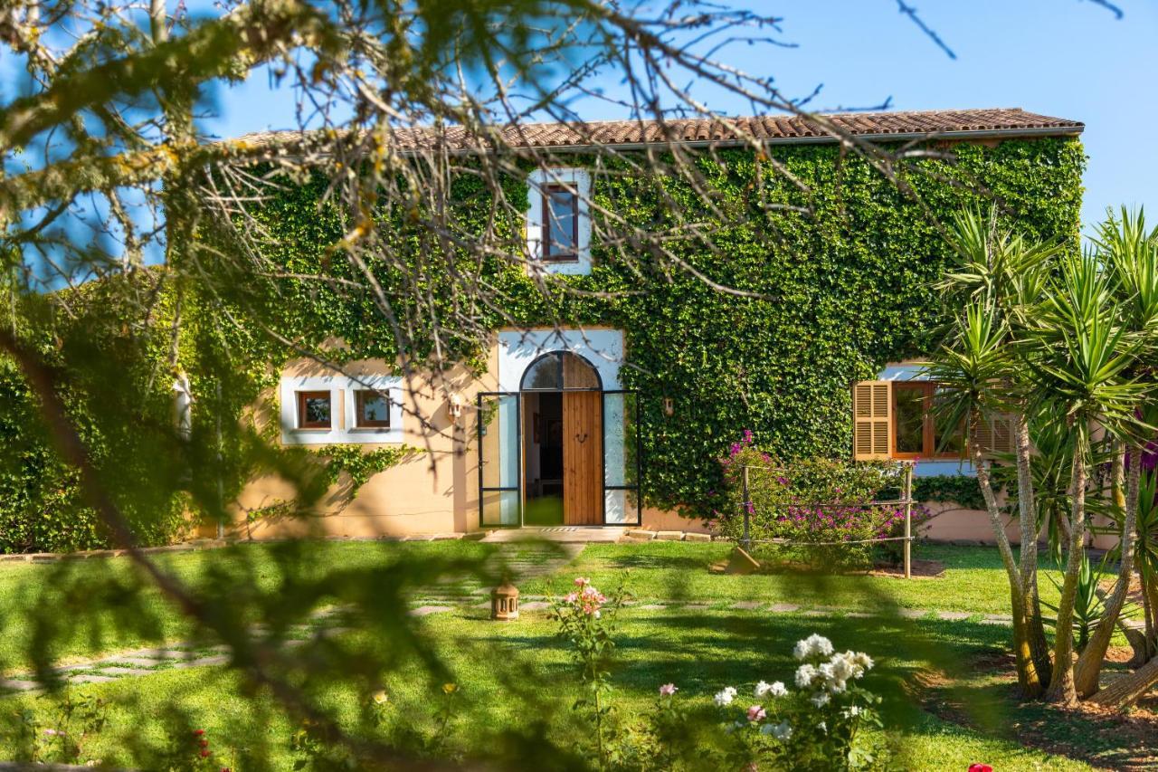 Parra Villa *