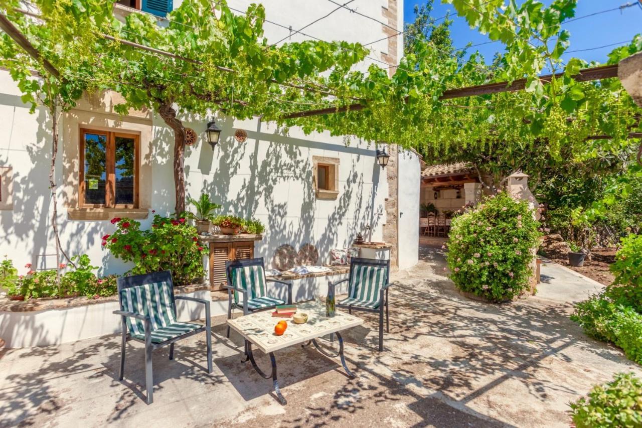 Frares Villa