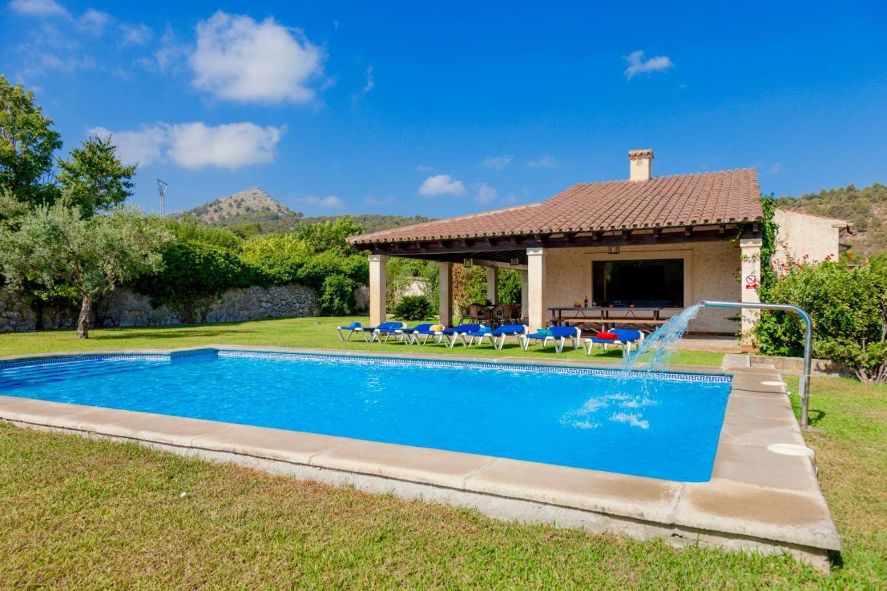 Villa Colom