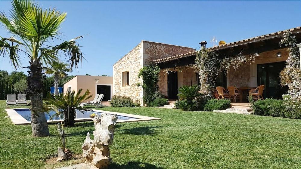 Son Duna Villa *