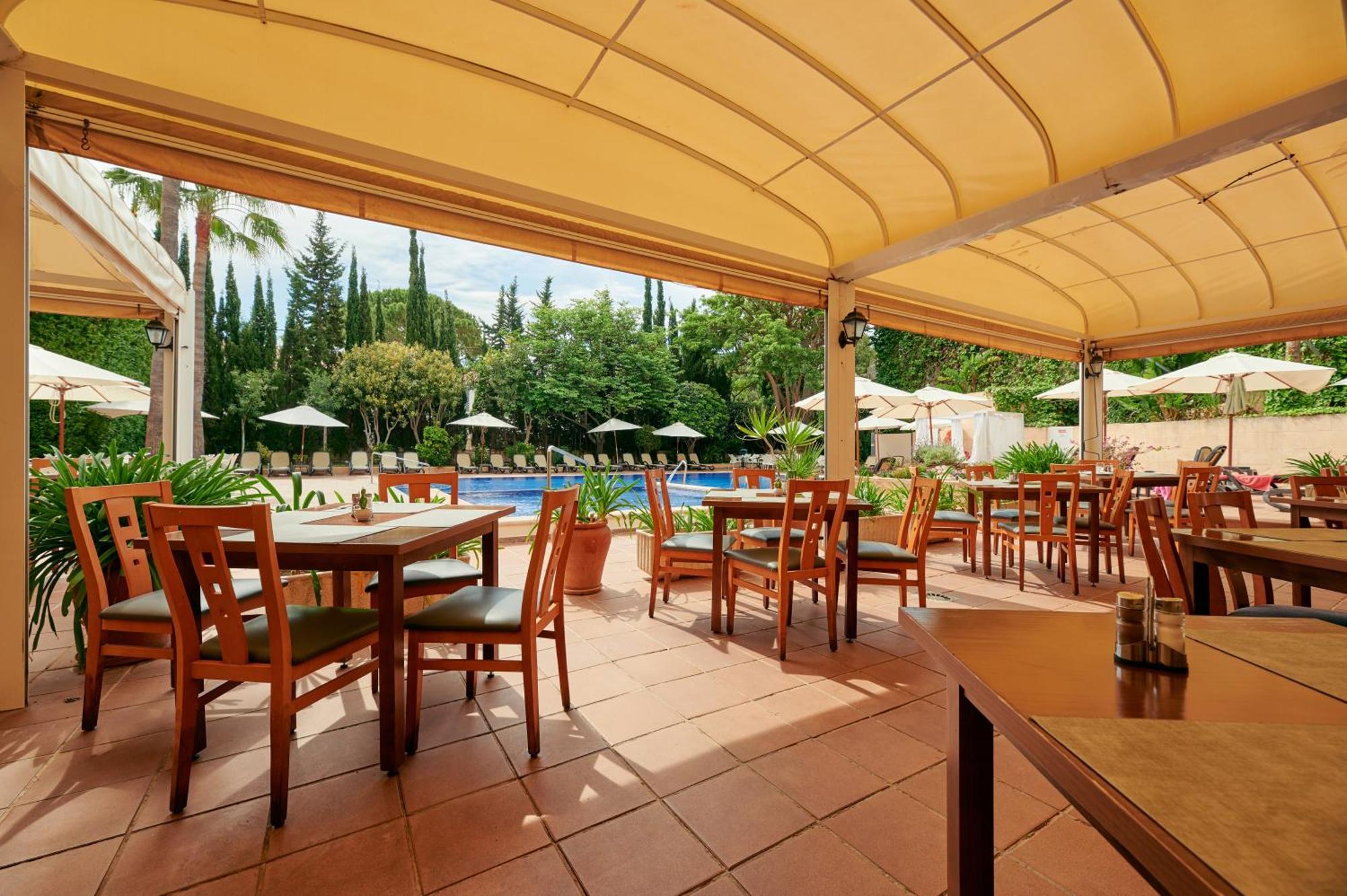 Roc Oberoy - Adults Only Hotel 4*