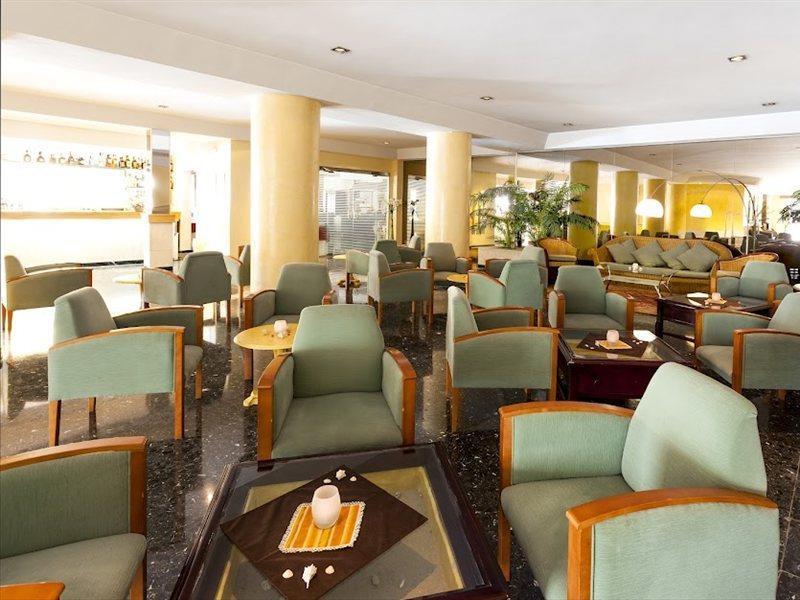 Roc Oberoy - Adults Only Hotel